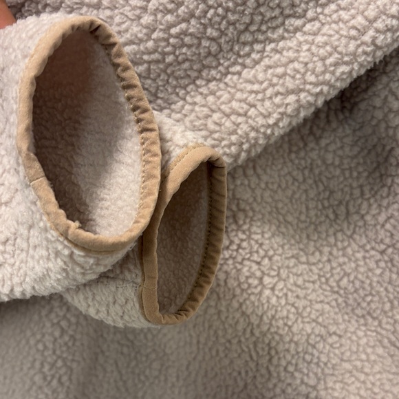 PATAGONIA WOMENS RETRO PILE FLEECE MARSUPIAL-SHROOM TAUPE! - Picture 5 of 10